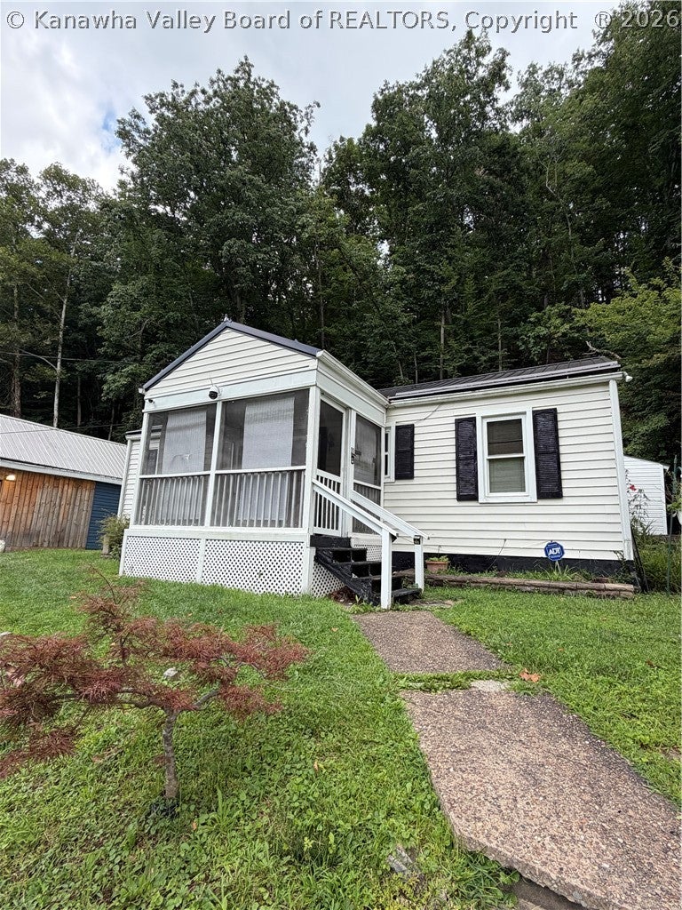 11 Lance Drive — photo