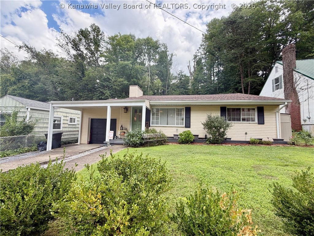 870 Vine Street — photo