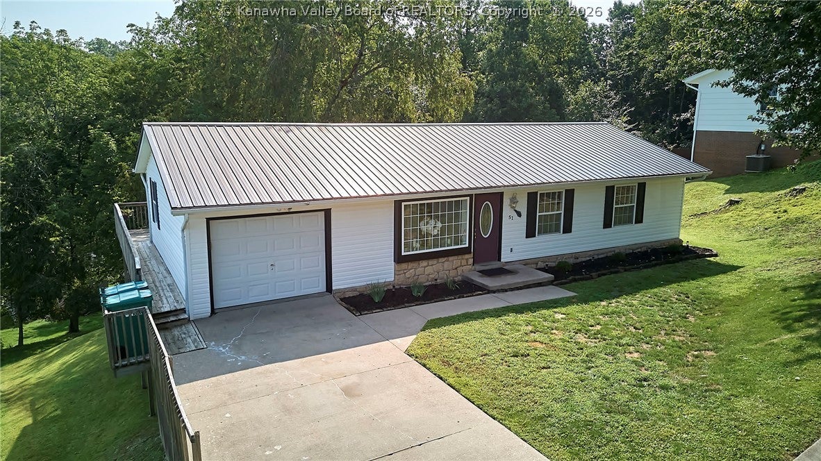 51 Cambridge Drive — photo