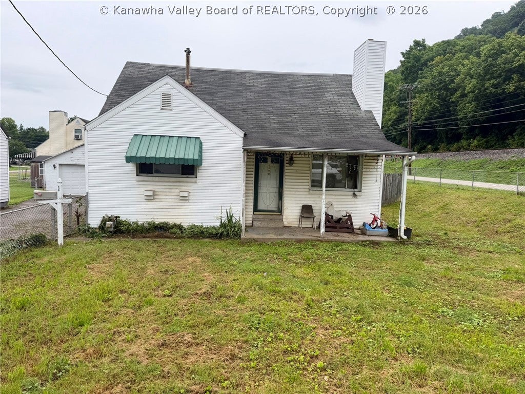 1 Cloverleaf Circle — photo
