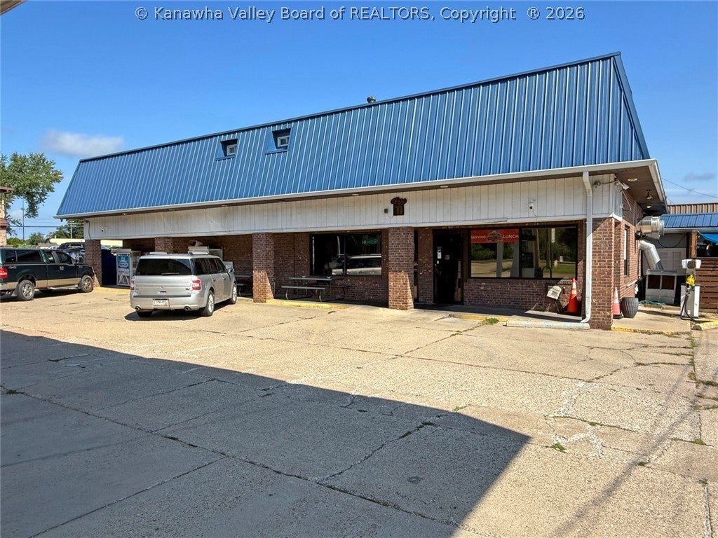 3706 Teays Valley Road — photo