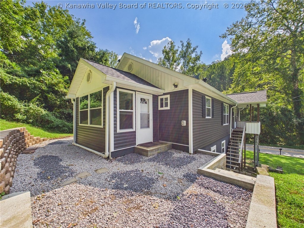 817 Kanawha State Forest Drive — photo
