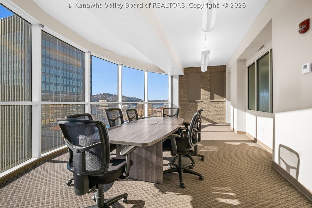 109 Capitol Street 1000 — photo