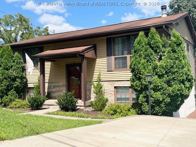 106 Phyllis Drive — photo