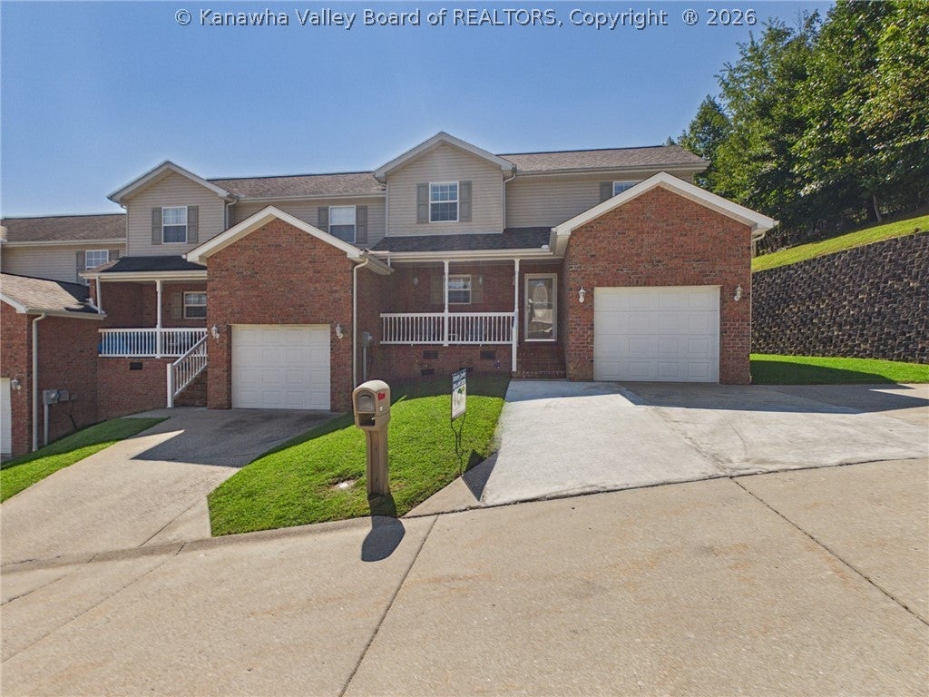 19 Moonlight Drive — photo