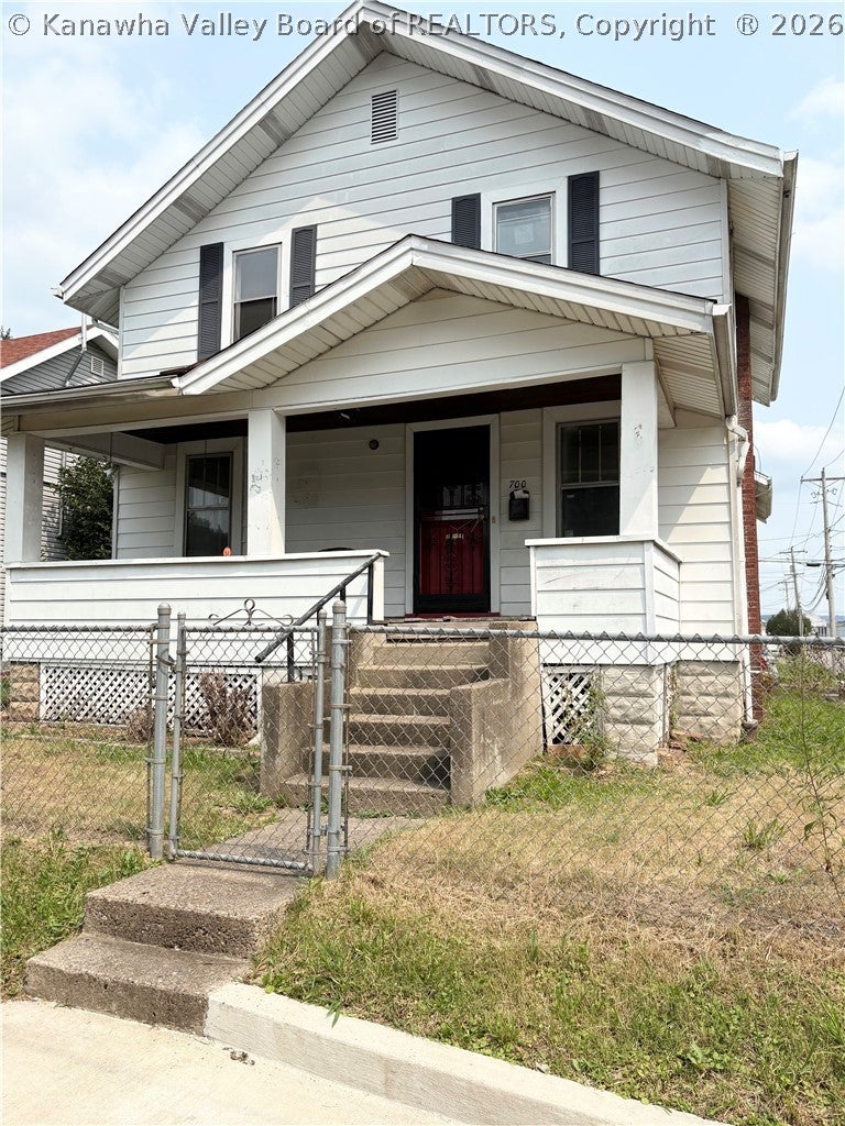 700 Adams Street — photo