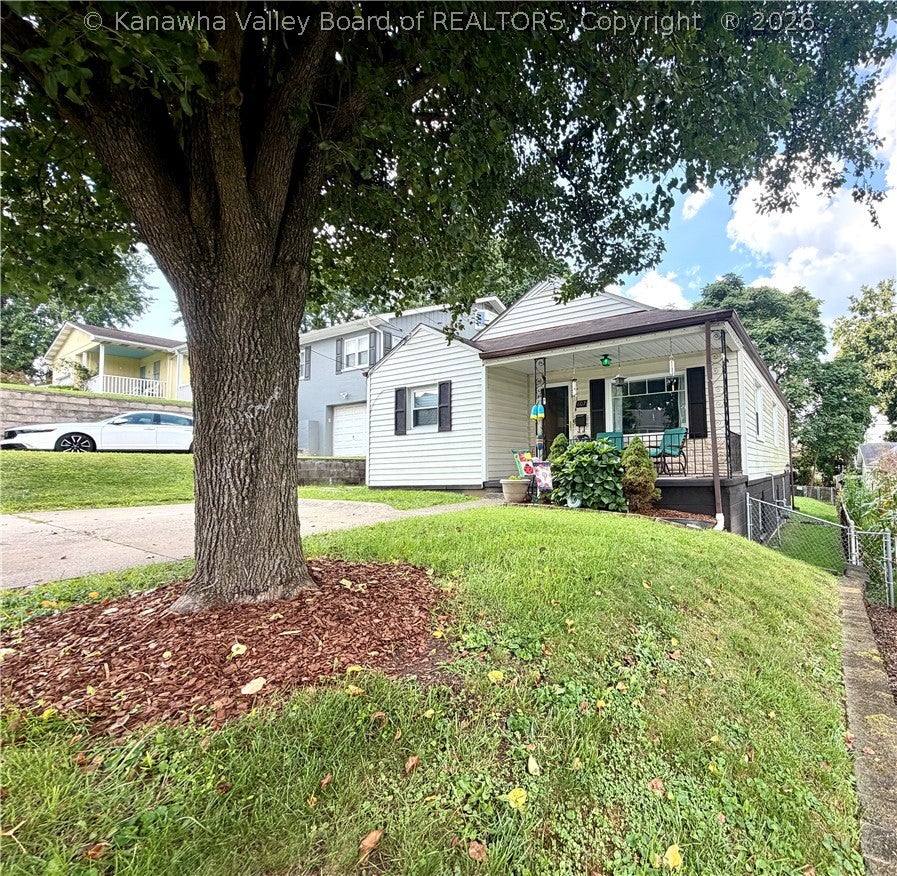 607 Cunningham Street — photo