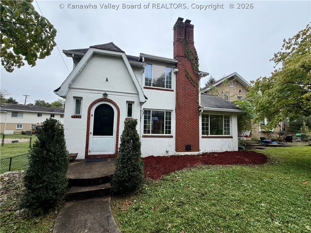 1110 Oakmont Road — photo