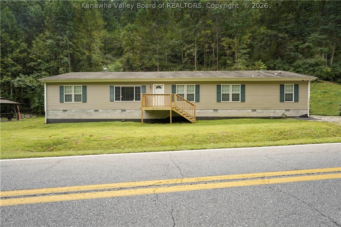 5968 Quick Road, Elkview, WV 25071 — photo 2