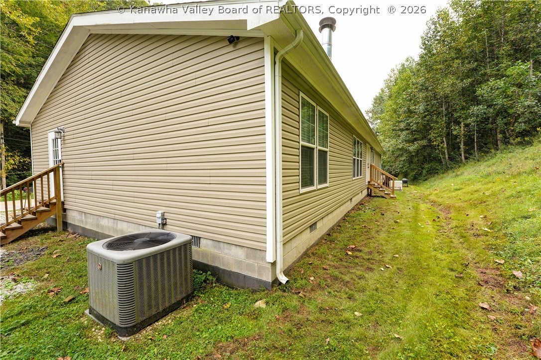 5968 Quick Road, Elkview, WV 25071 — photo 3