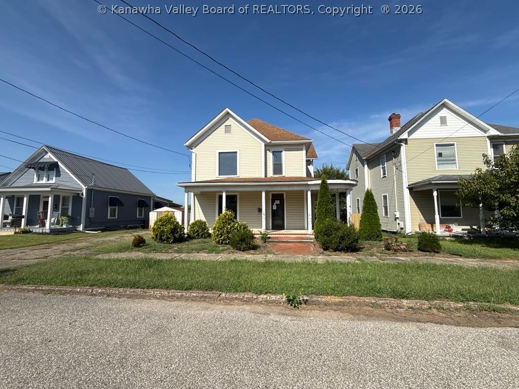 611 Dewey Avenue — photo