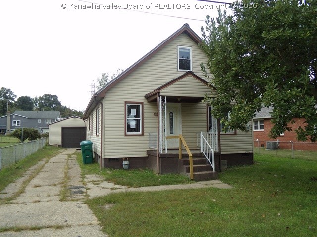 219 2nd Street N — photo