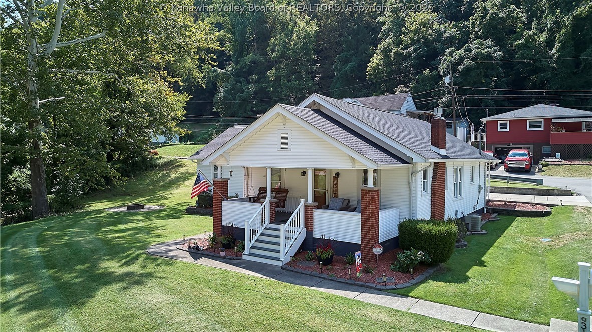 931 Woodward Drive — photo