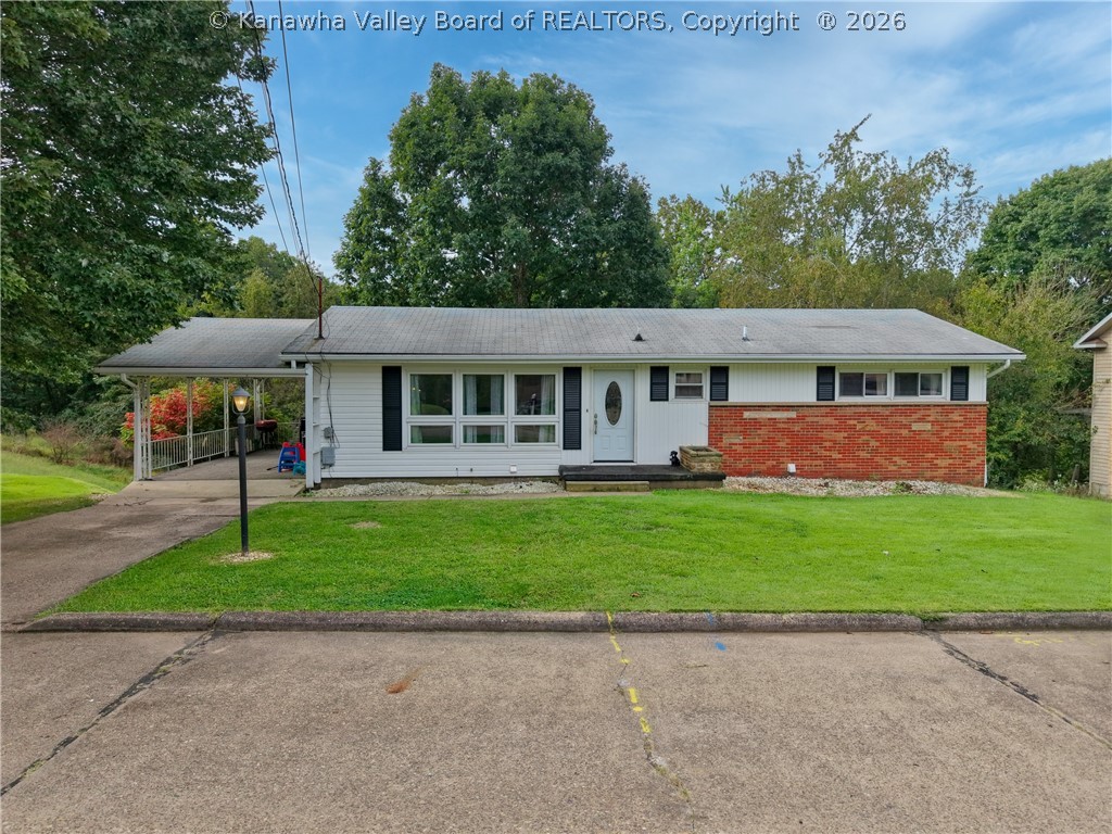 1718 Forest Hills Drive — photo
