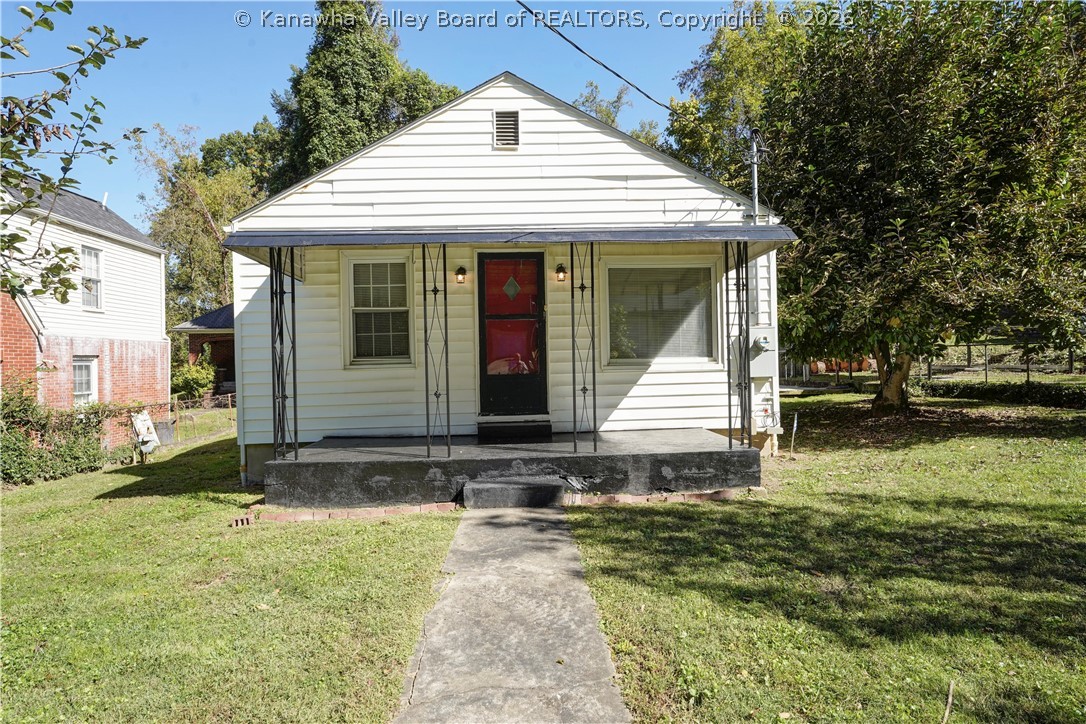 108 Hickory Road — photo