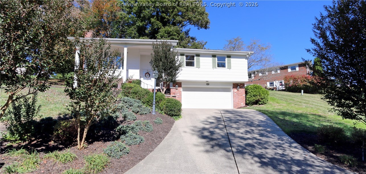 2506 Kay Lane — photo
