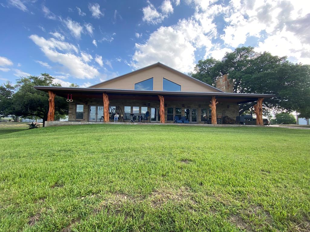 912 N Center Point River Rd, Center Point, TX 78010 — photo 3