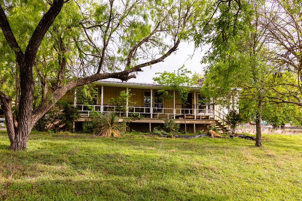 123 FM 480 — photo