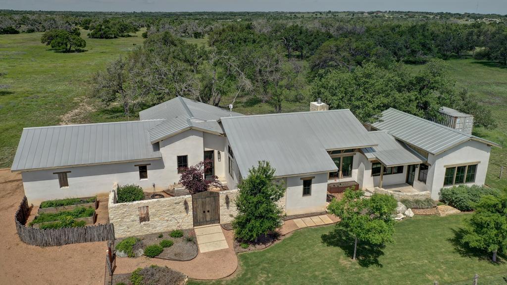 2178 S Ranch Rd 783 — photo