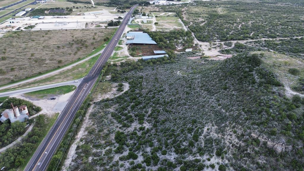 925 N US Hwy 83 — photo
