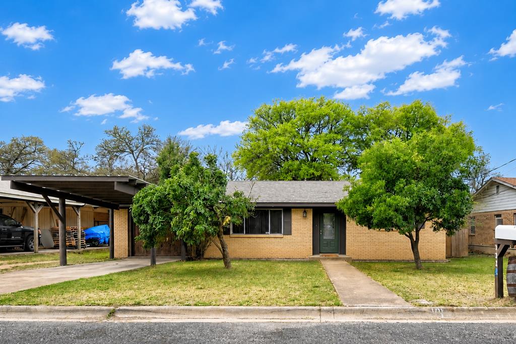 1111 Donna Kay Dr 6,7 — photo