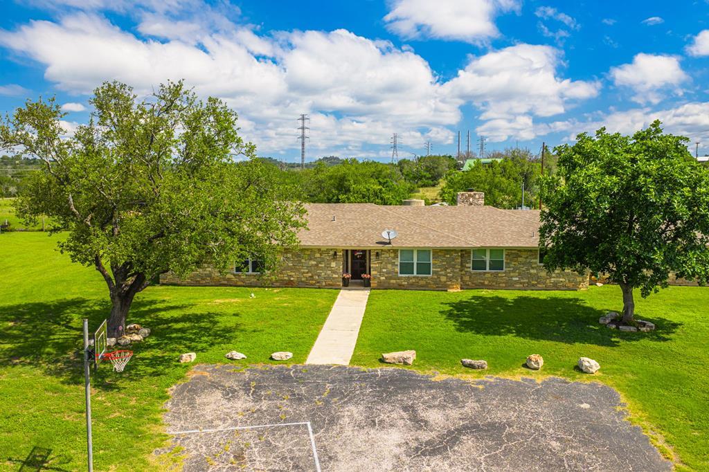 130 Willow Bend Rd — photo