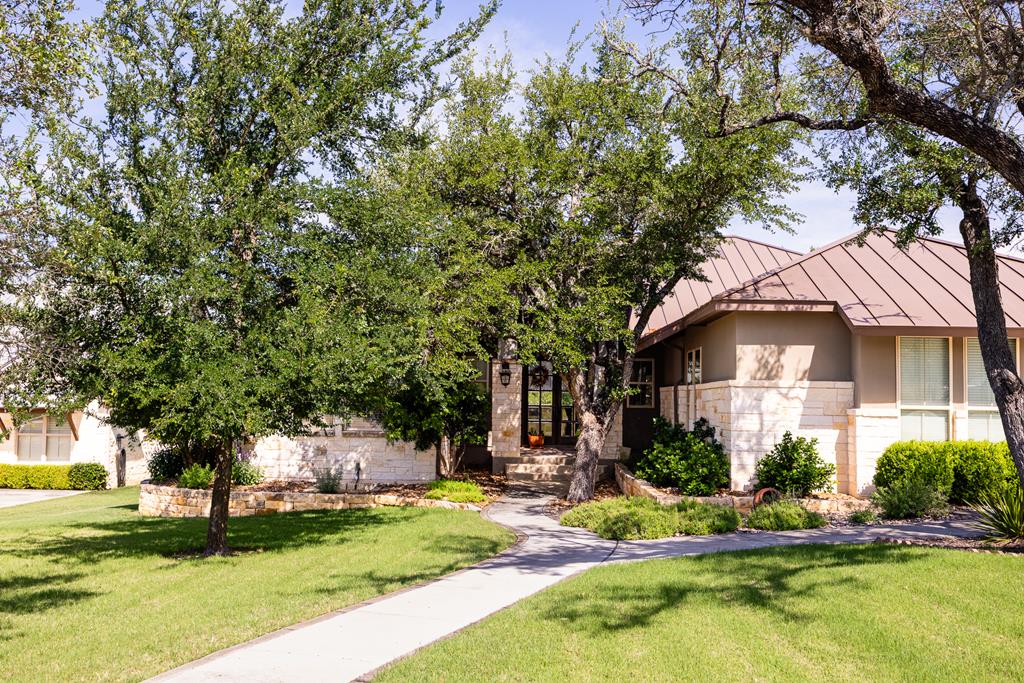 1009 Club House Rd 3 — photo