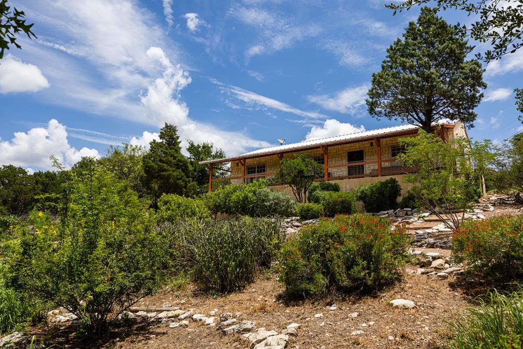 114 Solar Hill 35-R — photo