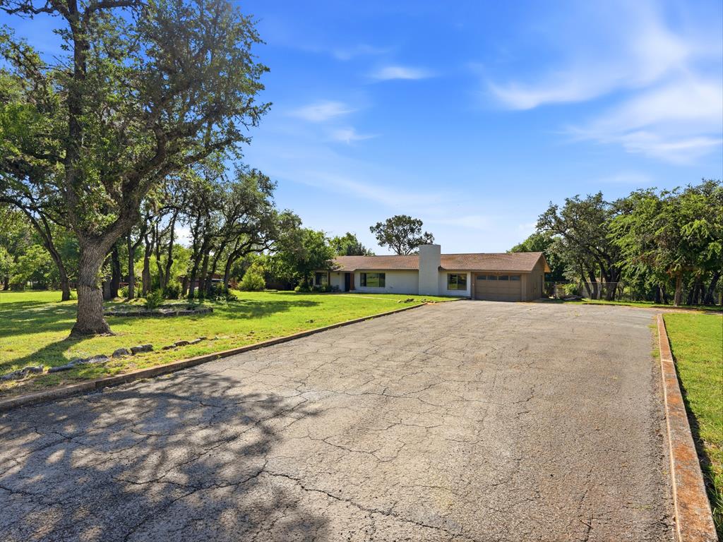 136 Royal Oaks Loop — photo