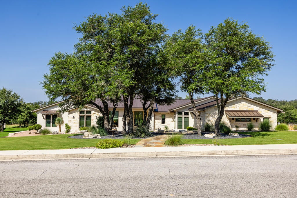 4148 Stone Creek Dr. 13 — photo