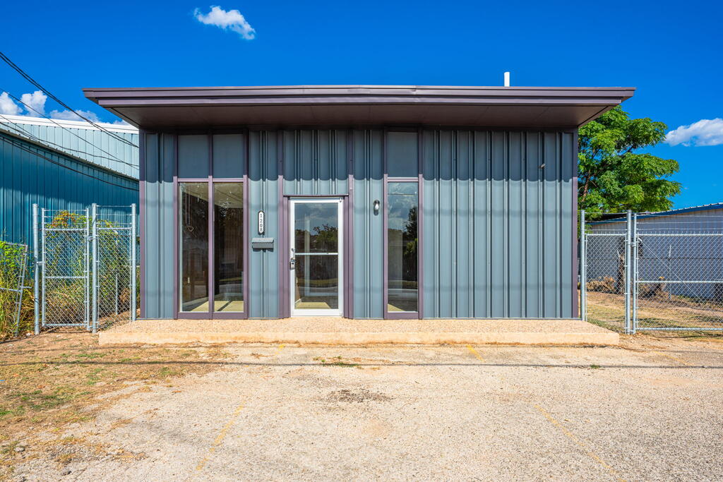 1208 Water St 9 — photo