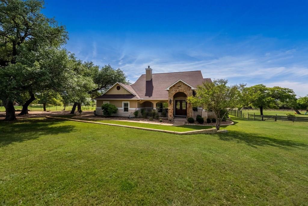 194 Mull Rd 9, Kerrville, TX 78028 — photo 2
