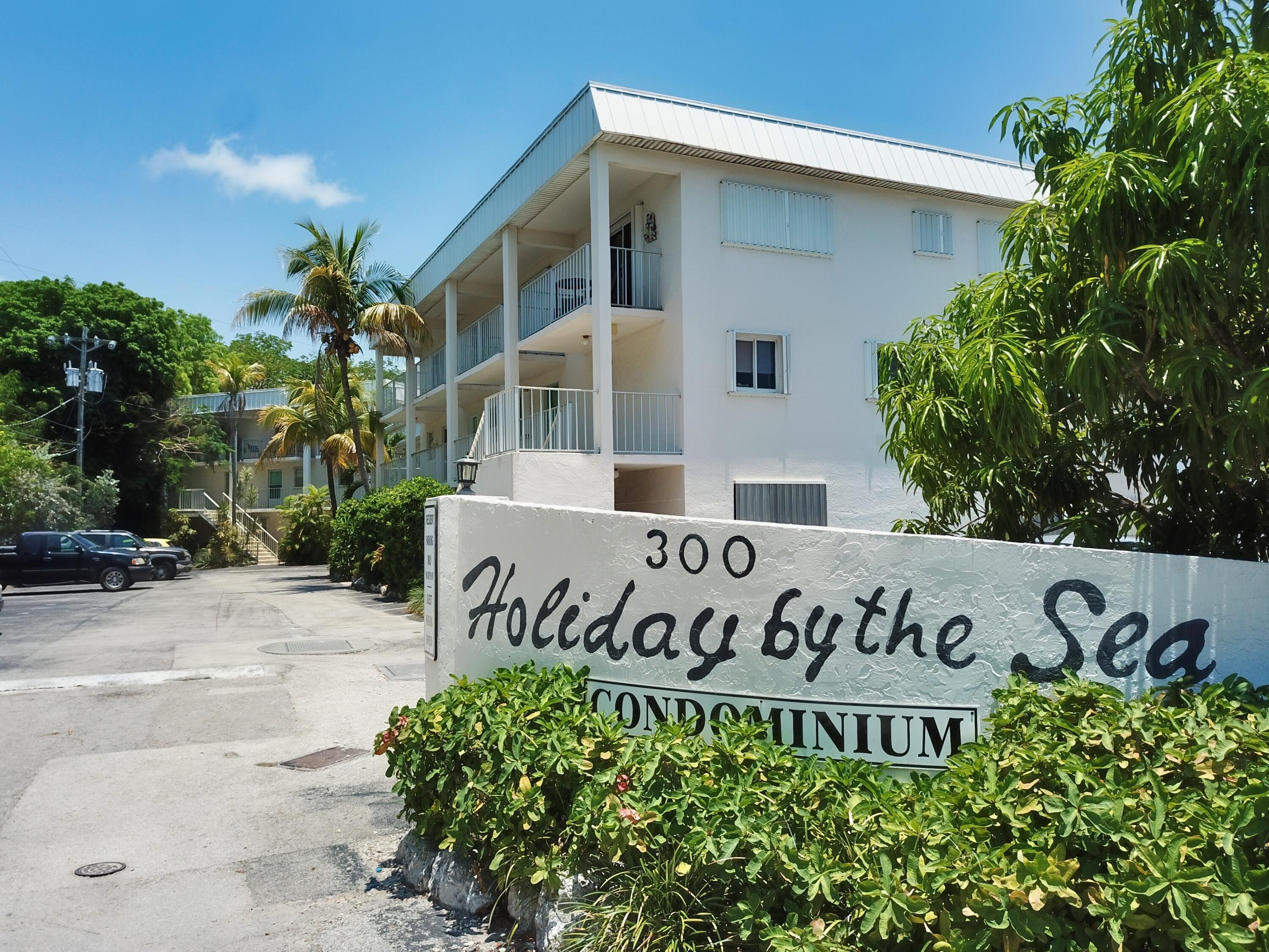 300 Ocean Drive 22 — photo