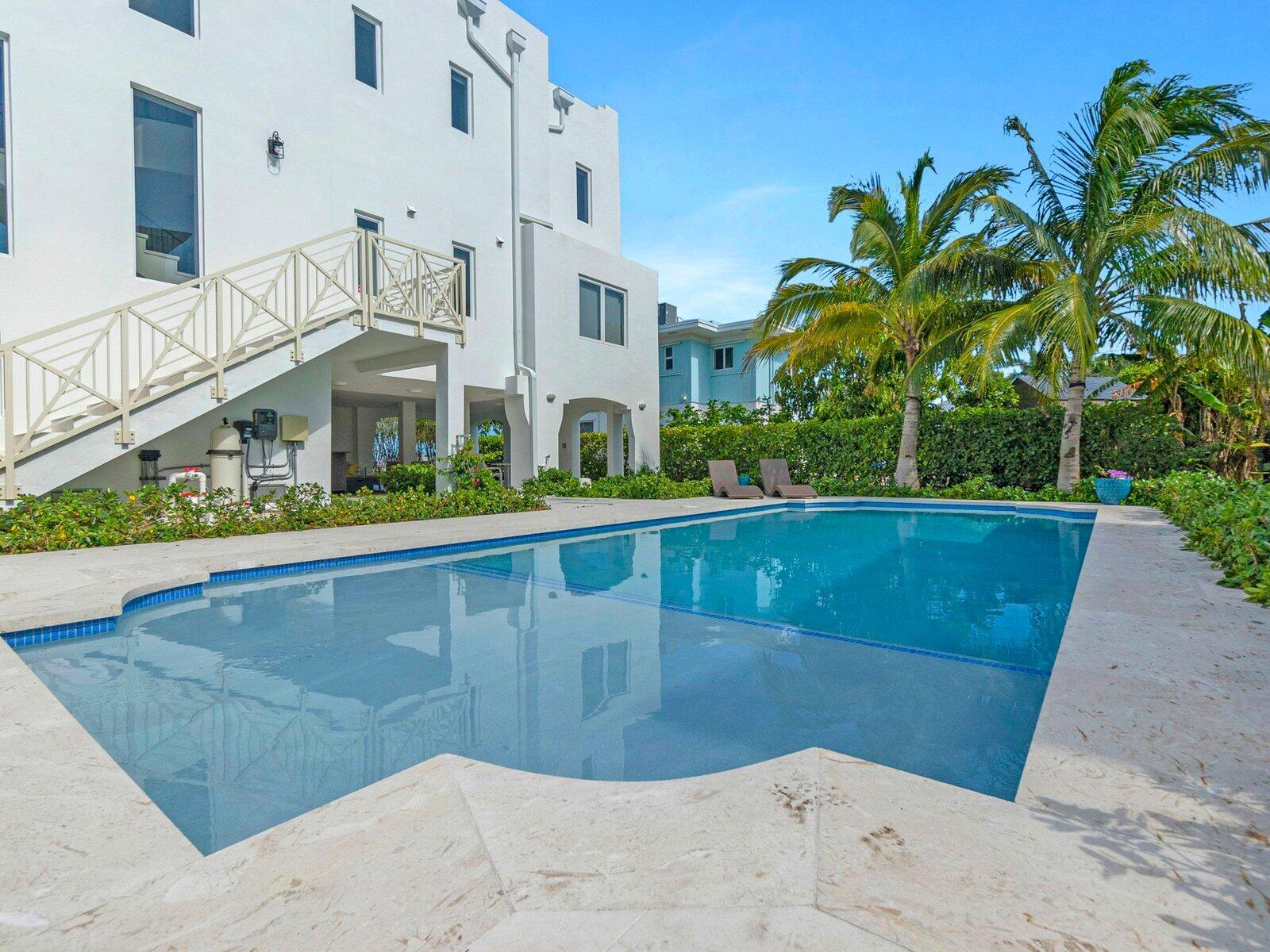 317 E Seaview Circle — photo