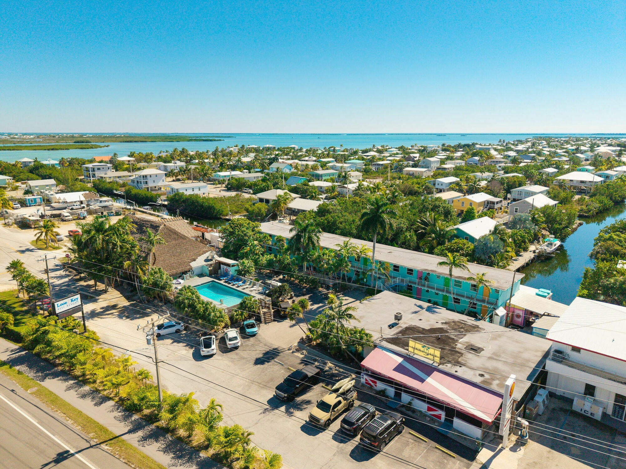 27340 Overseas Highway — photo