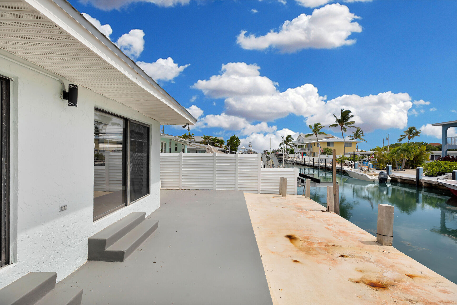 427 89Th, Marathon, FL 33050 — photo 3