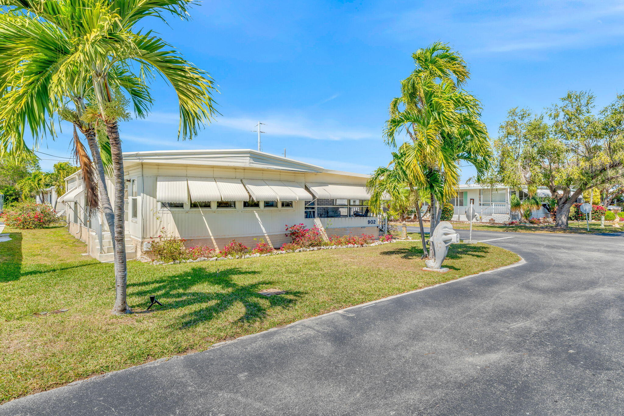 902 S Ruby Drive — photo