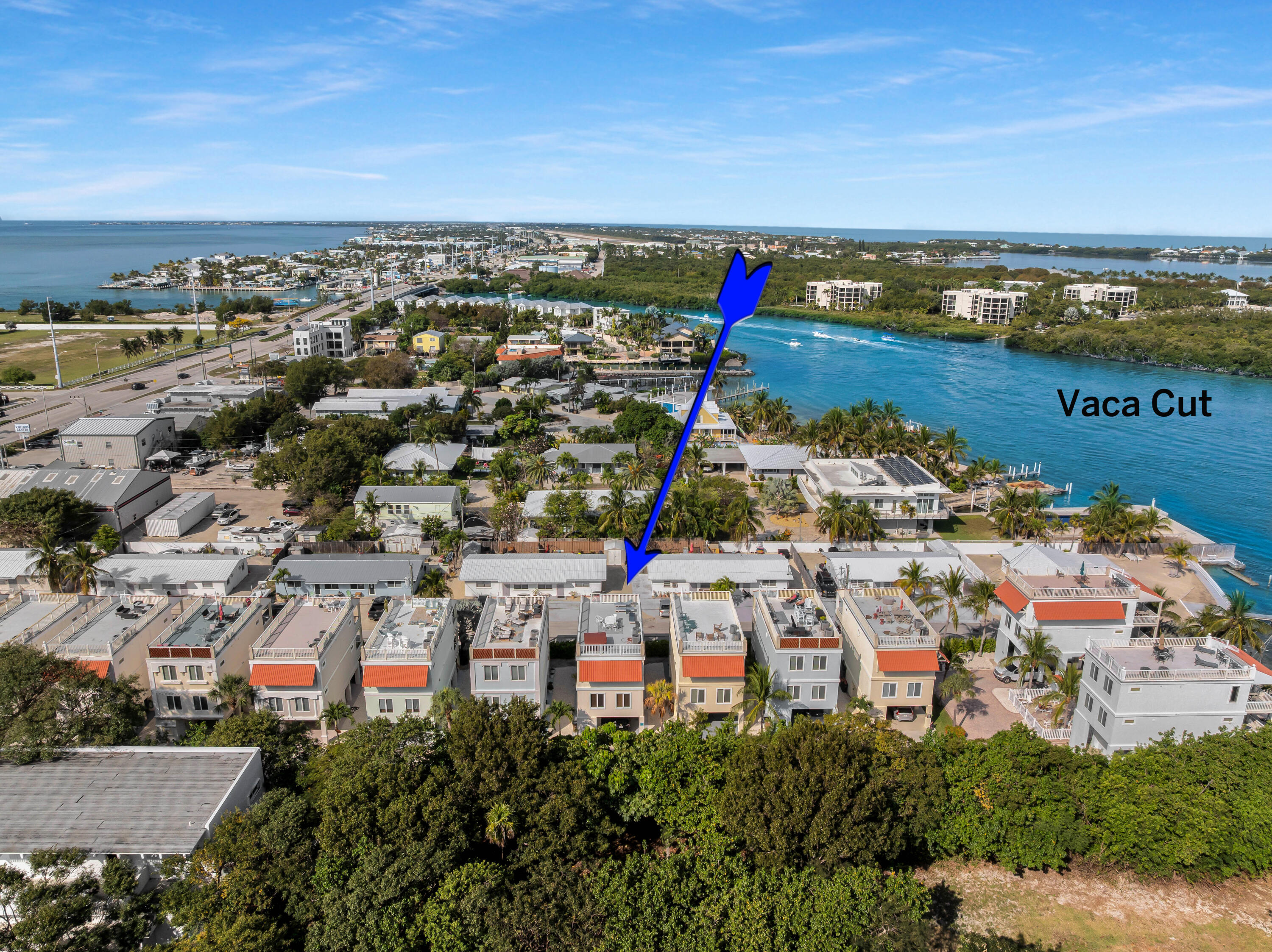Home in Marathon, FL 33050 — photo 2