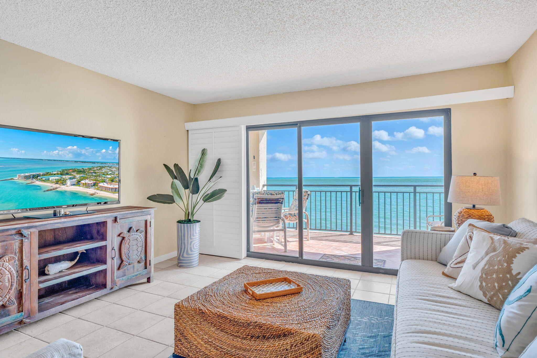 1001 W Ocean Drive 1-204 — photo