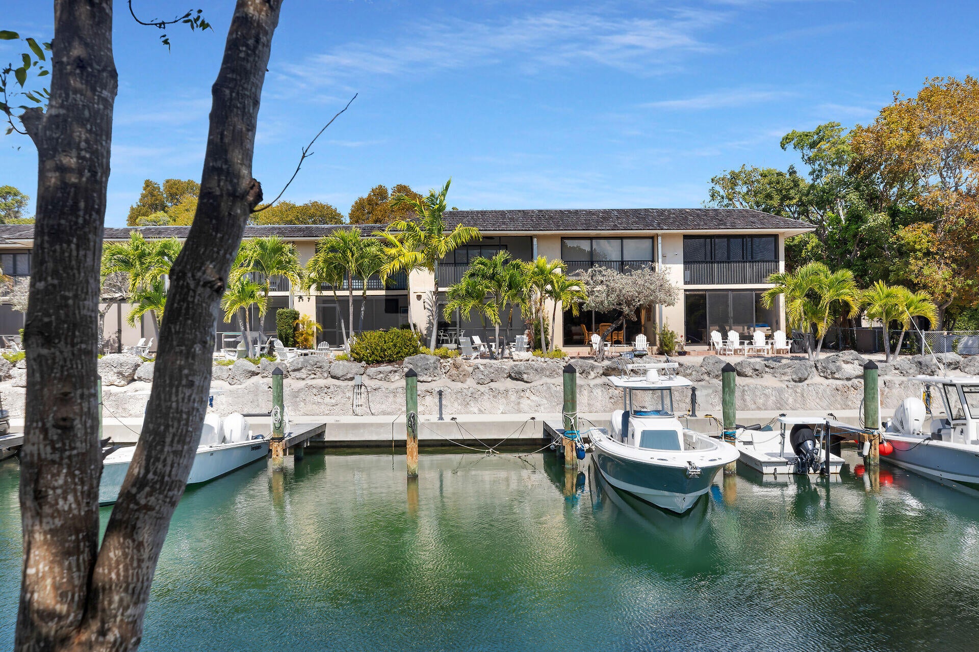 96000 Overseas Highway Dd3 31' Boat Slip — photo