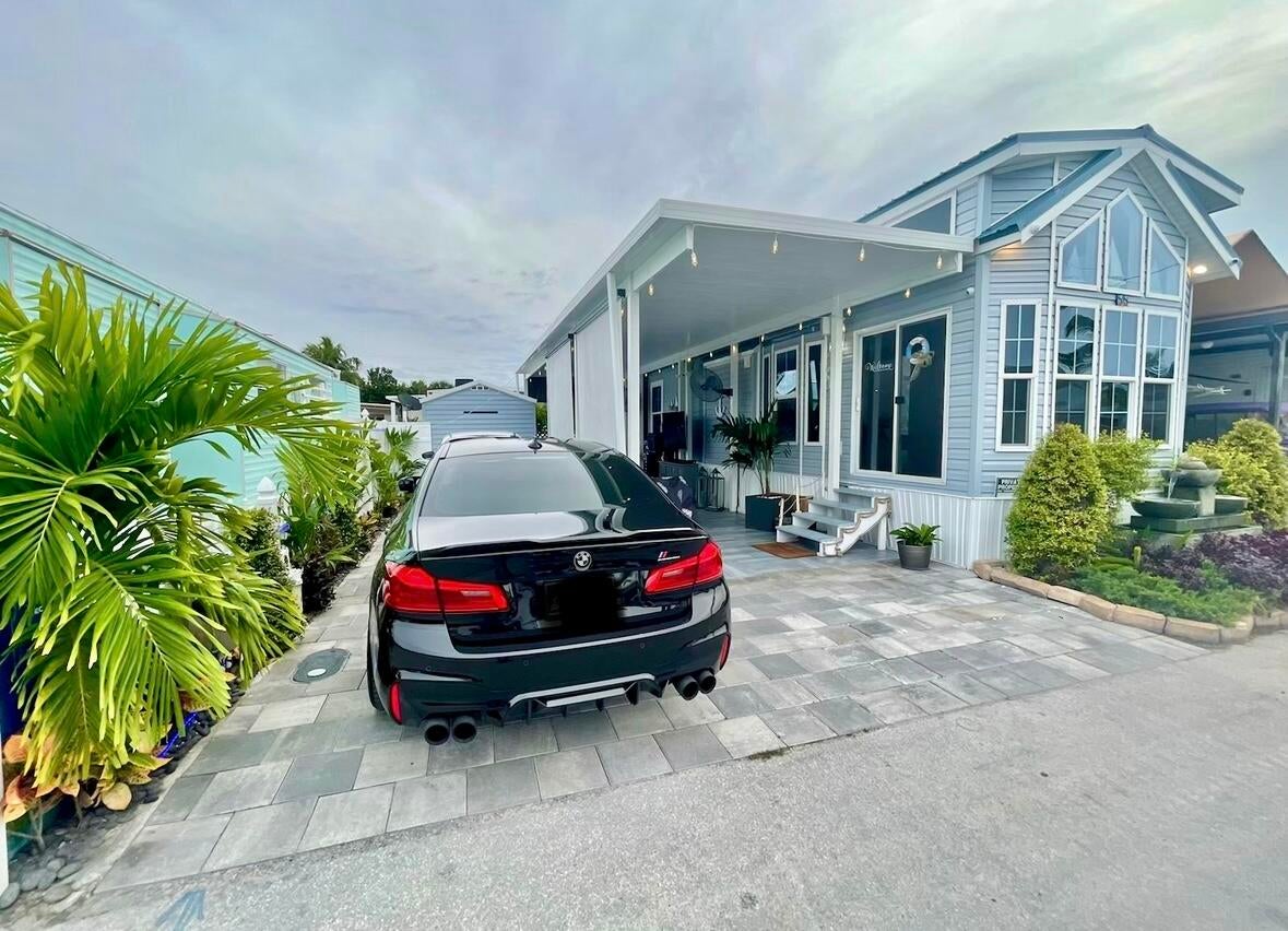 325 Calusa Street # 55 — photo