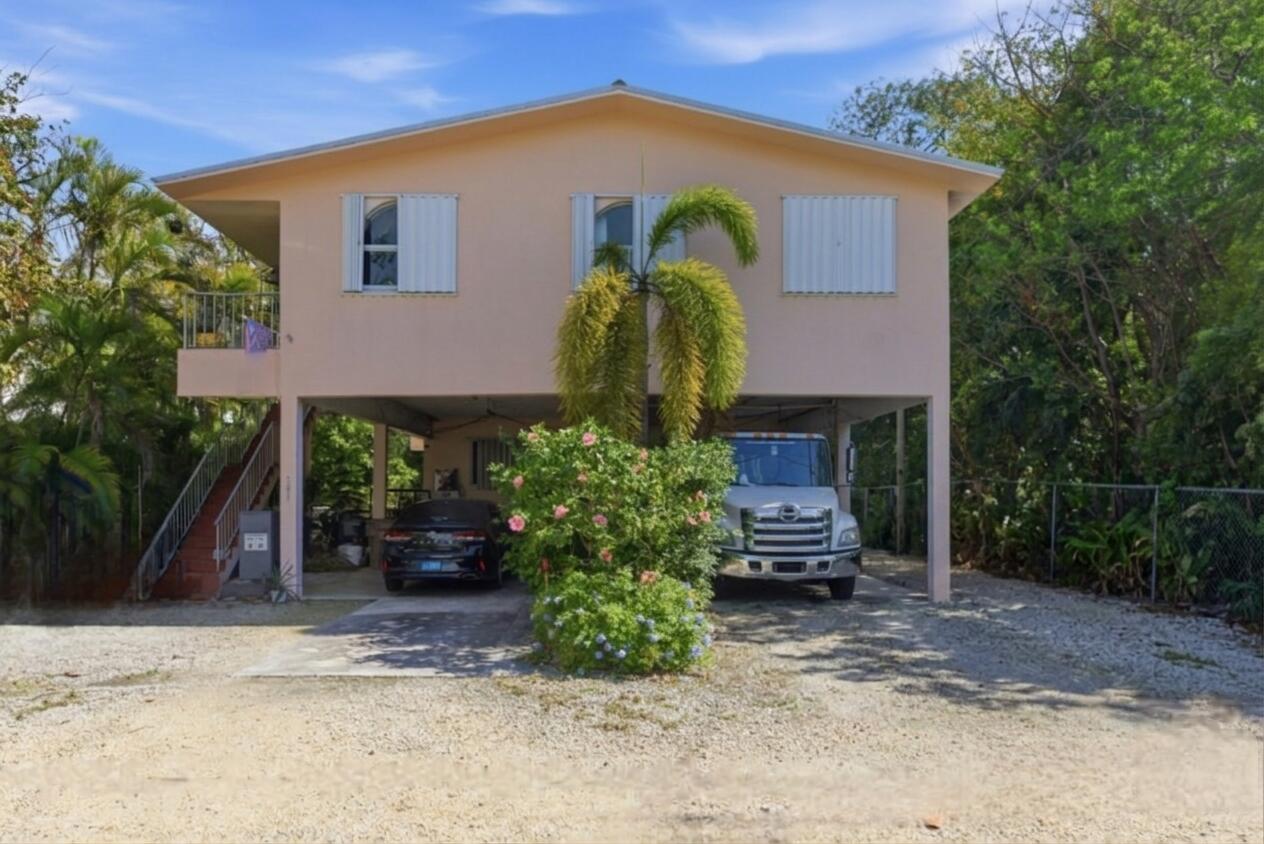 181 Dove Lake Drive — photo