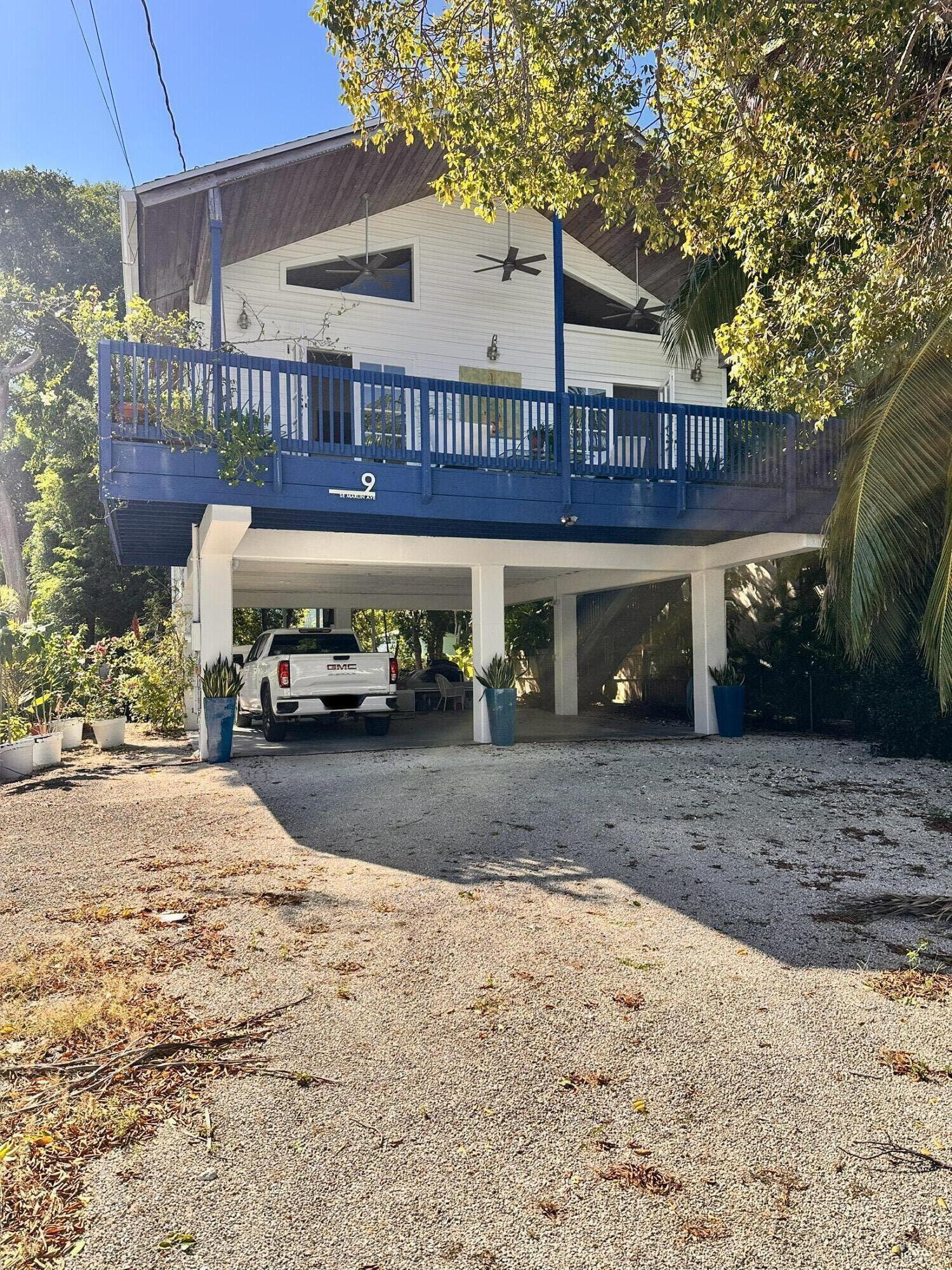 9 SE Marlin Avenue — photo