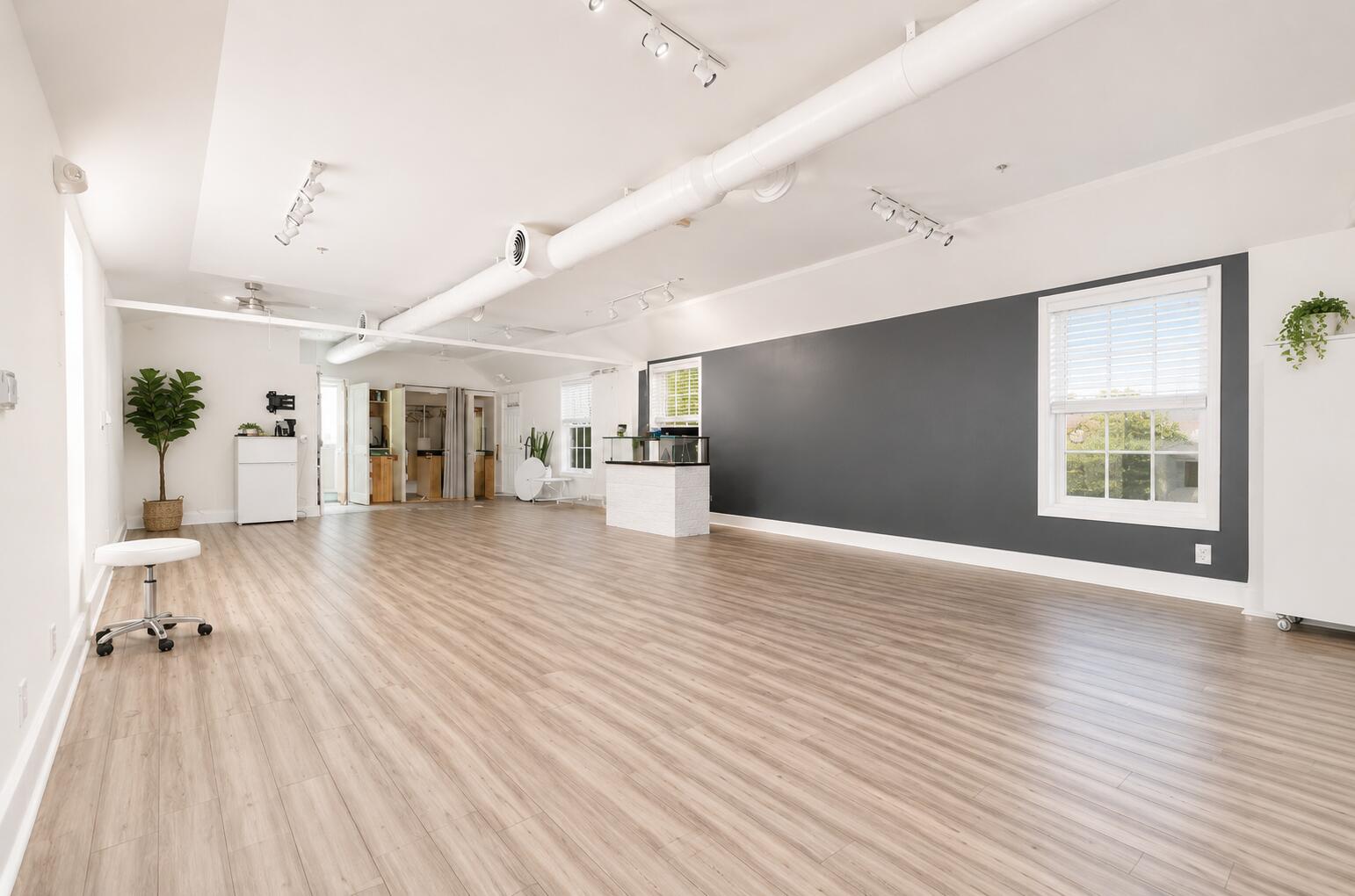 1012 Truman Avenue Unit 6 — photo