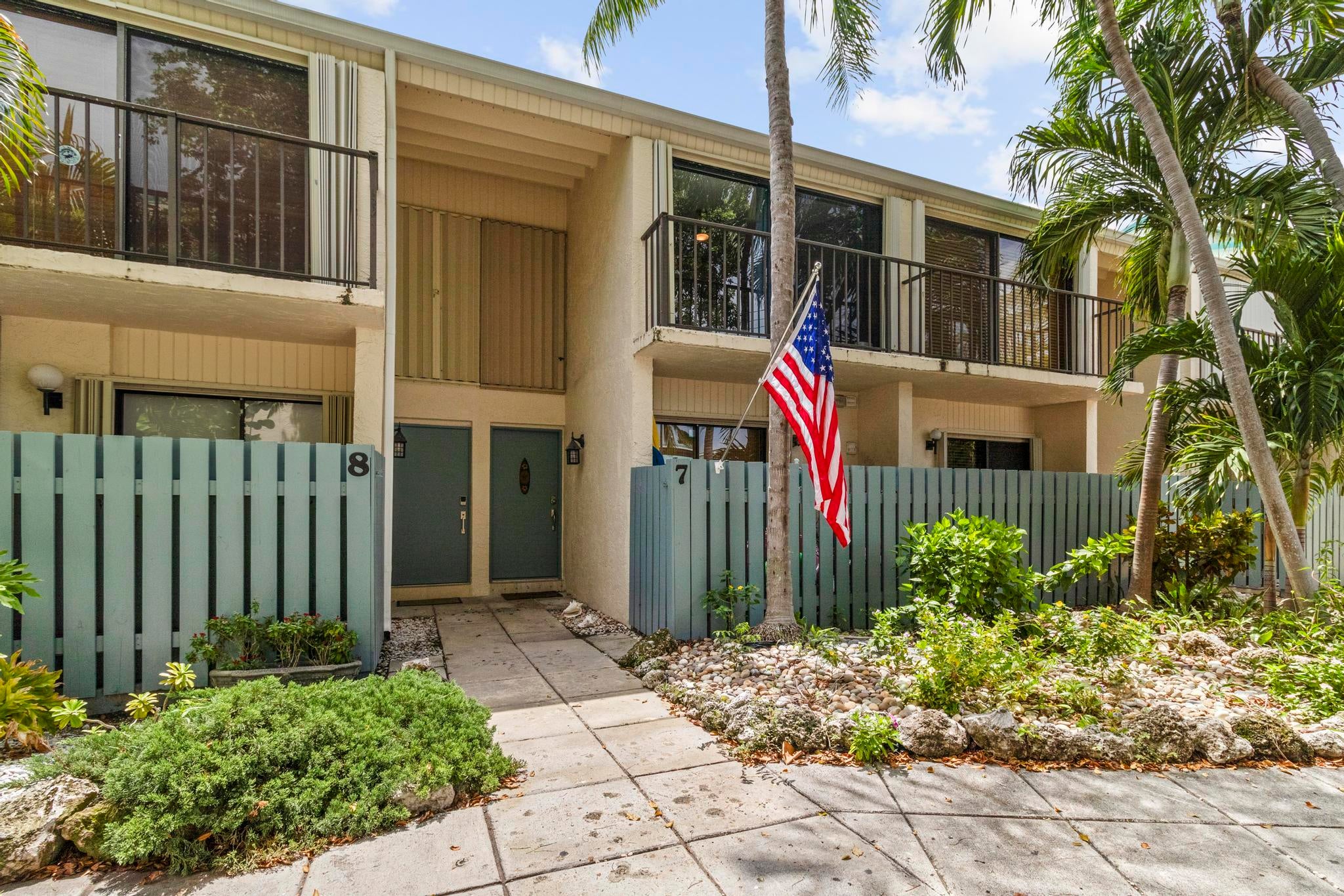 87200 Overseas Highway Apt a 7 — photo