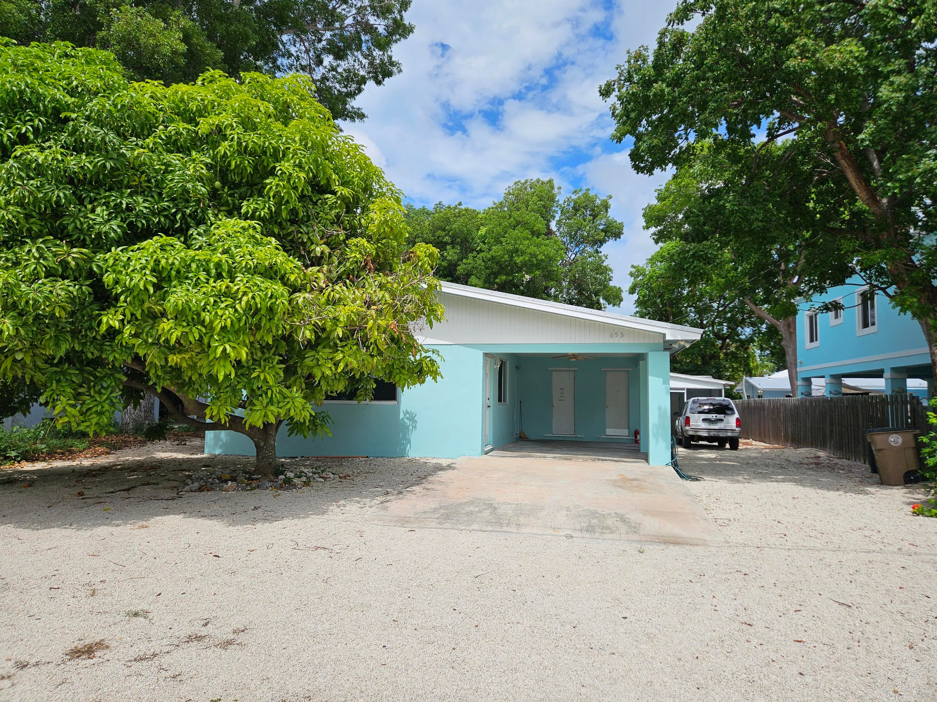 653 Colson Drive — photo