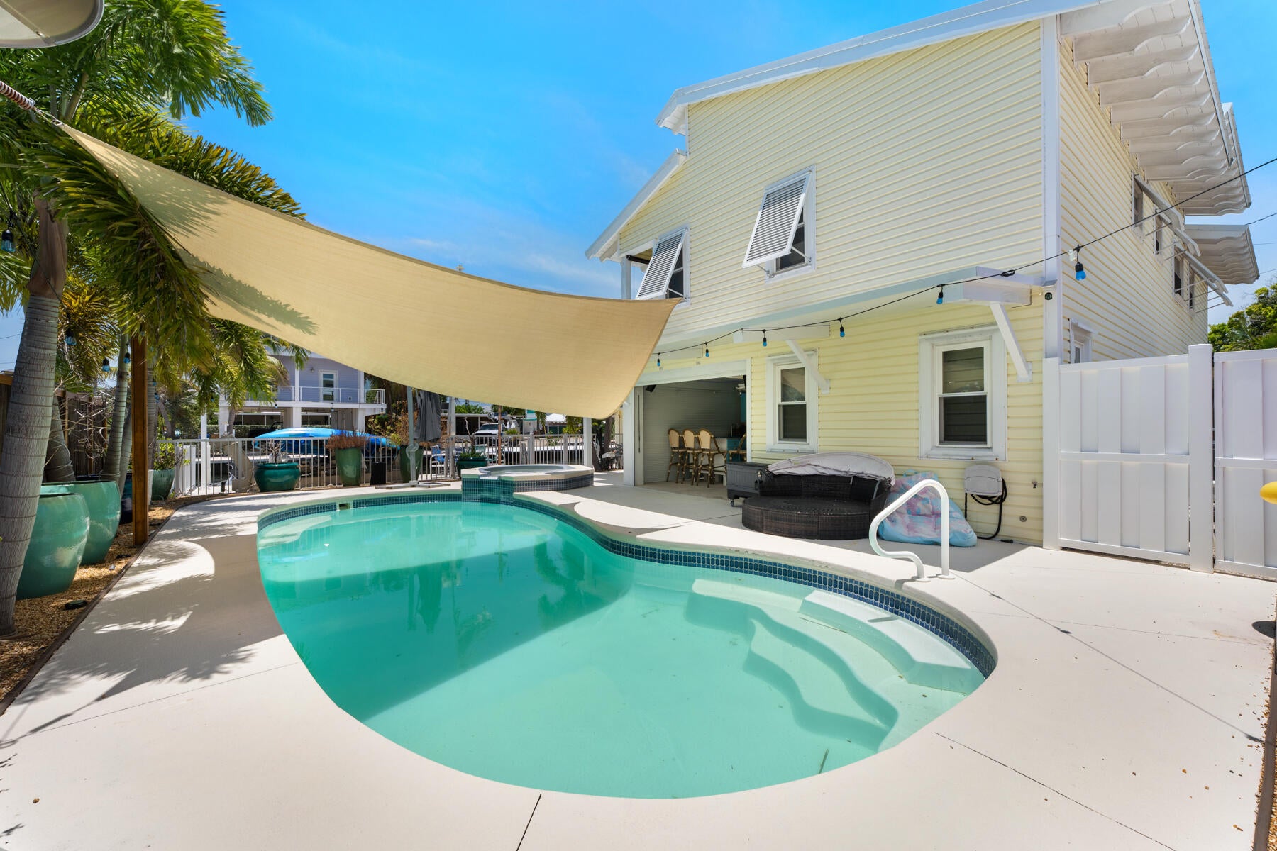 11563 4th Avenue Ocean — photo