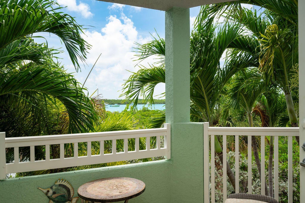 33 Seaside S Court — photo