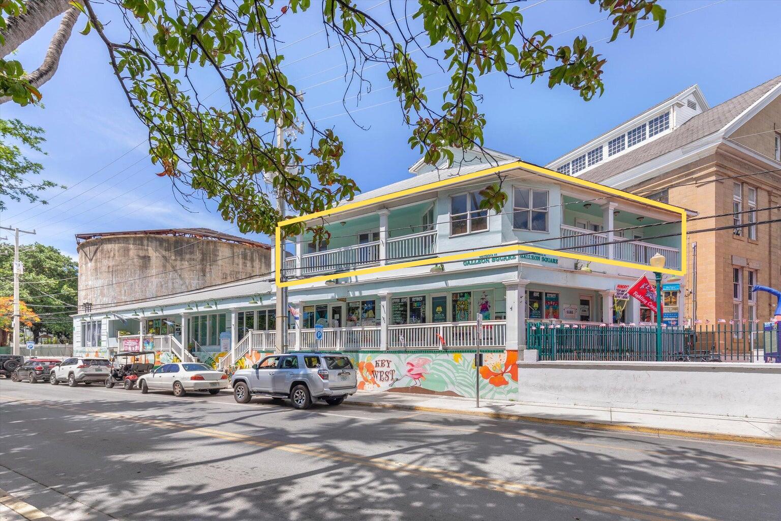 218 Whitehead Street Apartment — photo