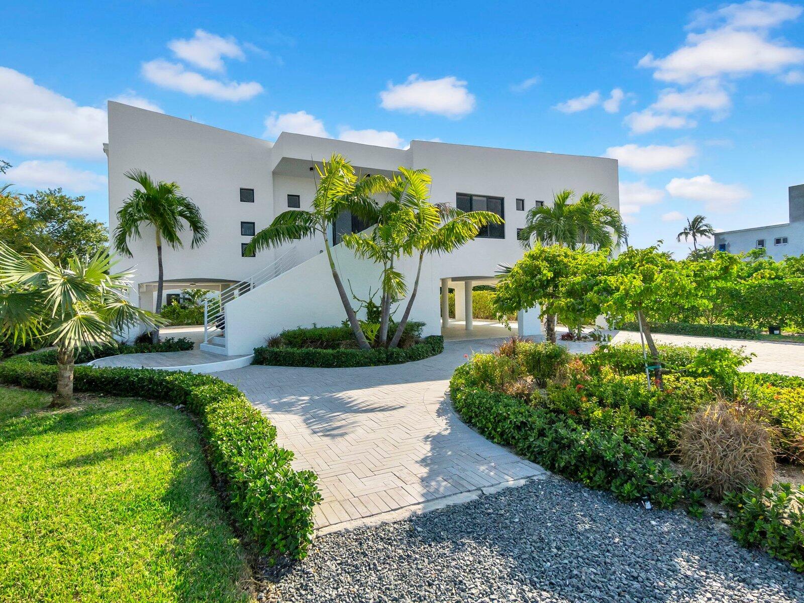 273 W Seaview Drive — photo